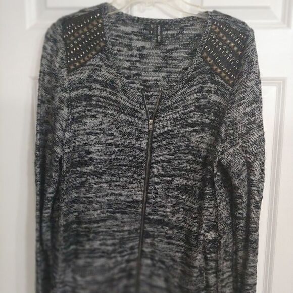 Maurices sweater zip front  - Picture 1 of 5